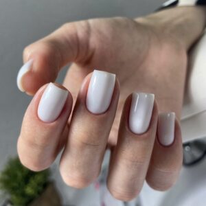 NAILSOFTHEDAY Bottle Gel 01 – biały żel do wzmocnienia i naprawy, 10 ml — zdjęcie 8