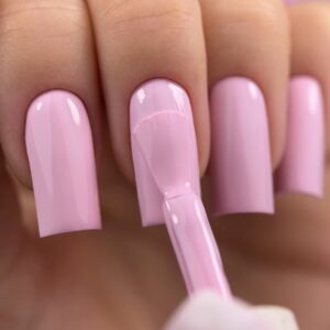NAILSOFTHEDAY Color of the Month February 2026 Blush – jasnoróżowy pastelowy lakier hybrydowy 10 ml — zdjęcie 4