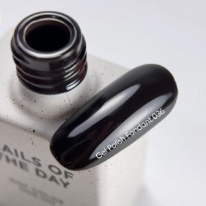 NAILSOFTHEDAY Fondant – bardzo ciemny brązowy lakier hybrydowy, 10 ml — zdjęcie 3