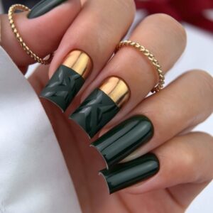 NAILSOFTHEDAY Green Glass Gel Polish 10 ml – zielony lakier hybrydowy — zdjęcie 1