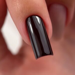NAILSOFTHEDAY Lakier hybrydowy Zinfandel – ciemne bordo, WINTER 26, 10 ml — zdjęcie 3