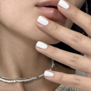 NAILSOFTHEDAY White Gel Polish – biały lakier hybrydowy, 10 ml — zdjęcie 3