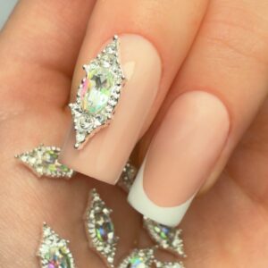 Ozdoby do paznokci kryształki 3D Molly Nails Nr 2 10 szt — zdjęcie 3