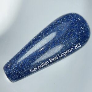 NAILSOFTHEDAY Blue Lagoon Gel Polish – niebieski lakier hybrydowy z odblaskową drobinką, 10 ml — zdjęcie 1