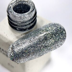 NAILSOFTHEDAY Color of the Month December 2025 Superhumans – srebrny lakier flash 10 ml — zdjęcie 5