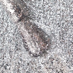 Lakier hybrydowy Frost Queen 8 ml – srebrzysty chłodny blask — zdjęcie 1