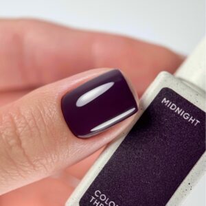 NAILSOFTHEDAY Midnight Color of the Month January śliwkowy lakier 10 ml — zdjęcie 1
