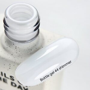 NAILSOFTHEDAY Bottle Gel 44 biały żel z drobinką do paznokci 10ml — zdjęcie 2