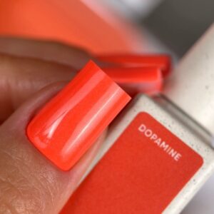 NAILSOFTHEDAY Dopamine – pomarańczowy lakier hybrydowy z delikatną drobinką 10 ml — zdjęcie 6