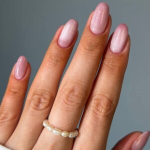 DIVNA Silk Cat Eye 06 9ml – różowy lakier hybrydowy efekt kociego oka — zdjęcie 1