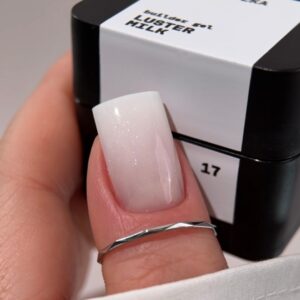 BIBLIOTEKA Builder Gel Nr 17 Milk Luster Mleczny Żel Budujący Z Drobinką 15 ml — zdjęcie 3