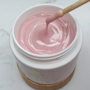 Hessi Żel budujący - Nice Candy 15ml Różowy Konsystencja Budyniu — zdjęcie 2