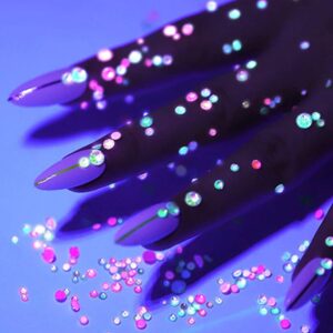 Cyrkonie opal GLOW night Świecące w ciemności mix rozmiarów ok.250 szt Nr 6 — zdjęcie 3