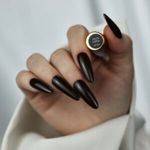 Boska Nails Coffee Dream Devil's Coffee 574 - ciemnobrązowy lakier hybrydowy 6 ml
