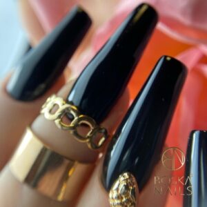 Boska Nails Divine Black Hell No. 302 – Czarny Lakier Hybrydowy 6 ml