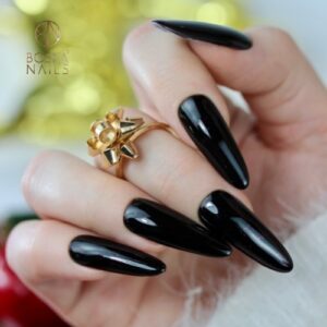 Boska Nails Lakier Hybrydowy Black Week Monday 509 6 ml – czarny z różowym shimmerem