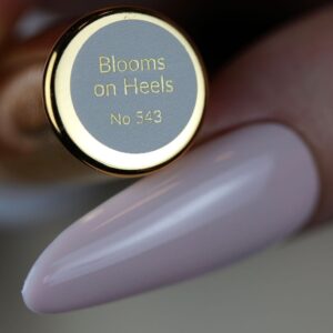 Boska Nails Lakier Hybrydowy Odissea Divina Blooms on Heels 543 6 ml – różowy nude