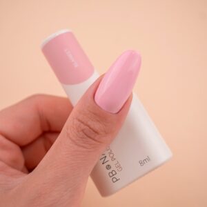 PB Nails Blanket - jasnoróżowy lakier hybrydowy z nutą brzoskwini 8 ml