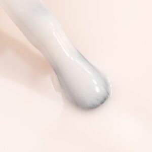 PB Nails Cloud Nine 8ml – złamana biel lakier hybrydowy — zdjęcie 1
