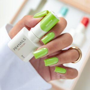 PB Nails Lakier hybrydowy Smoothie 8 ml – neonowa limonka Juicy — zdjęcie 1