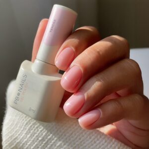 PB NAILS lakier hybrydowy Tender 8 ml – ciepły róż półtransparentny — zdjęcie 2
