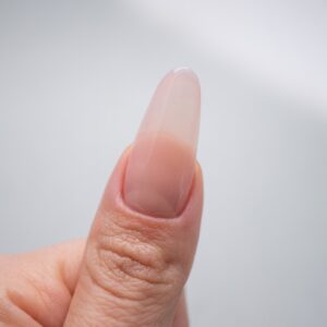 PB Nails Silk Dress 8ml – ciepły nude lakier hybrydowy — zdjęcie 2