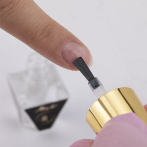 Preparat niwelujący zapowietrzenia paznokci do żelu, akrylu, akrylożelu, hybrydy Nail Fix by Monika Mielniczuk MollyLac 10 ml — zdjęcie 1