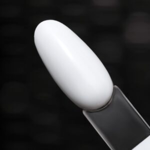 Saute Nails Lakier hybrydowy S100 Julia – klasyczna biel 8 ml — zdjęcie 1