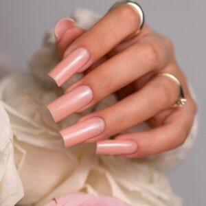 Saute Nails Lakier hybrydowy S315 Cupid’s Whisper – półtransparentny beż z drobiną 8ml — zdjęcie 3
