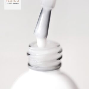 Saute Nails Milky Top No Wipe 8ml – mleczny top hybrydowy — zdjęcie 1