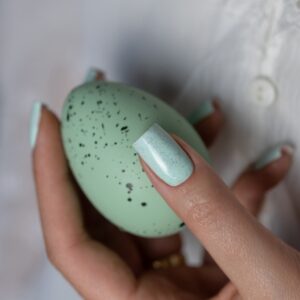 SAUTE NAILS Lakier hybrydowy S345 Fluffy Grass 8ml mięta eggshell HEMA FREE — zdjęcie 2