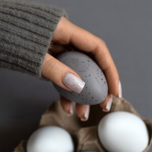 SAUTE NAILS Lakier hybrydowy S346 Eggshell 8ml szary eggshell HEMA FREE — zdjęcie 2