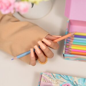 Saute Nails Lakier Hybrydowy S297 Peach Joy – pastelowa brzoskwinia 8ml — zdjęcie 3