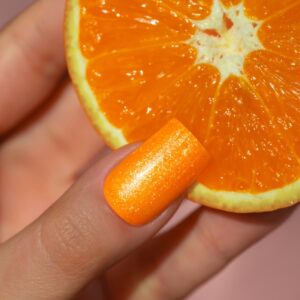Saute Nails Lakier Hybrydowy S303 Mango Crush – soczysty pomarańcz z drobinką 8ml — zdjęcie 1