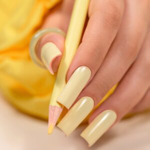 Saute Nails Lakier hybrydowy S298 Sunny Glow – pastelowa słoneczna żółć 8ml — zdjęcie 3