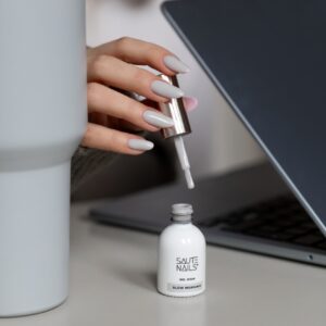 Saute Nails Lakier hybrydowy S339 Slow Morning szarość 8 ml — zdjęcie 2