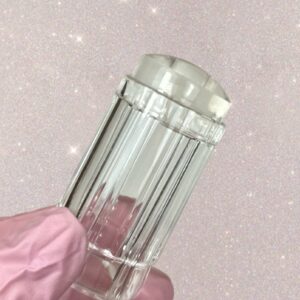 Stempel do paznokci – precyzyjny, transparentny, do zdobień stemplowanych