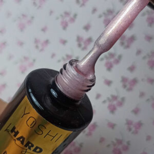 YOSHI Hard Base No4 – Mleczny Róż z Brokatem, Twarda Baza Hybrydowa LED/UV, 10ML TPO-FREE — zdjęcie 1
