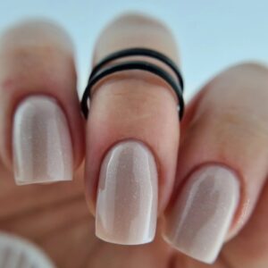 YOSHI Jelly PRO Shiny Tape 15 ml – Żel Budujący w Odcieniu Beżu z Połyskiem TPO-FREE — zdjęcie 1